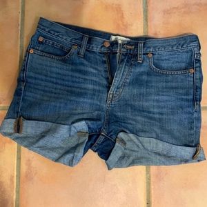 High-waisted Classic Jean Shorts
